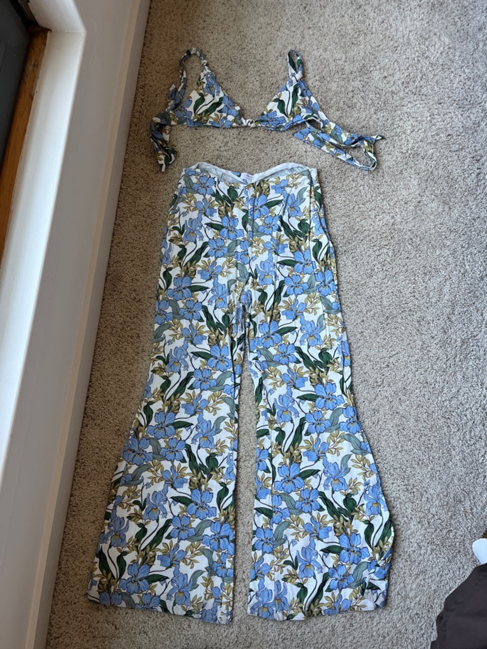 Floral Wide-Leg Pants in Blue and Green